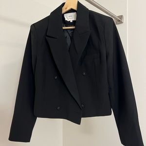 Black slightly cropped blazer